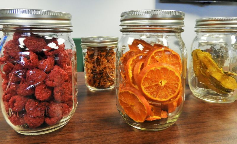 skladovanie sušeného ovocia v sklených nádobách
